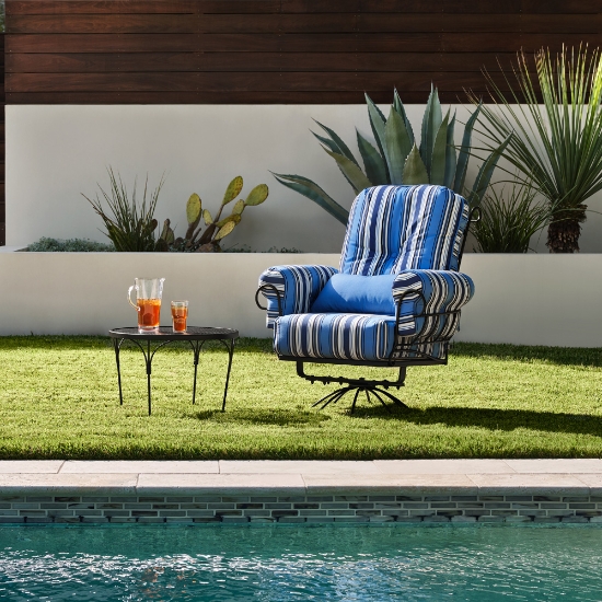Terrace Small Version Swivel Rocker Lounge Chair - 790177