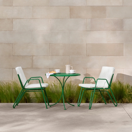 turner dining set
