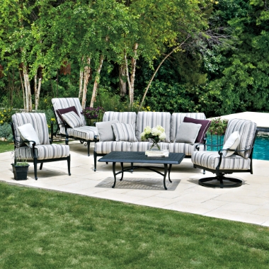 Woodard Wiltshire 5 Piece Patio Lounge Set - WD-WILTSHIRE-SET2